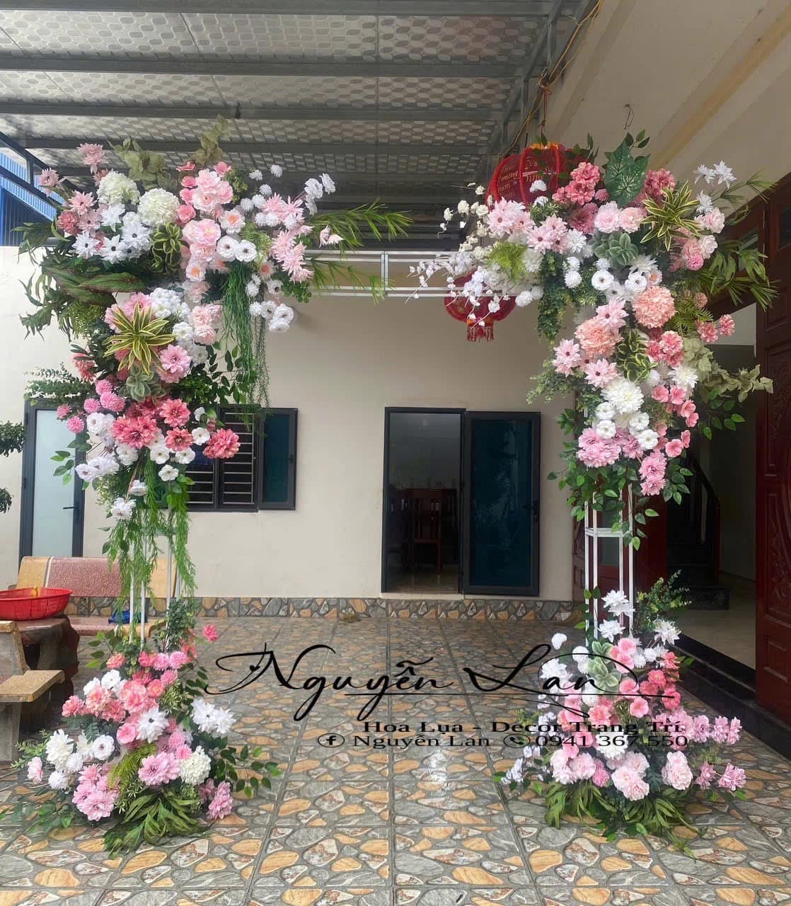 Cổng Cưới Vuông Tông Hồng Trắng - CC004