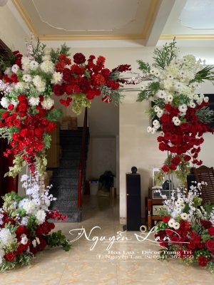 Cổng Cưới Vuông Tông Đỏ Trắng - CC006