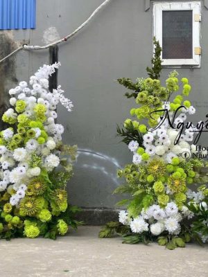 Cổng Cưới trụ cao trang trí back xanh cốm trắng - CC015