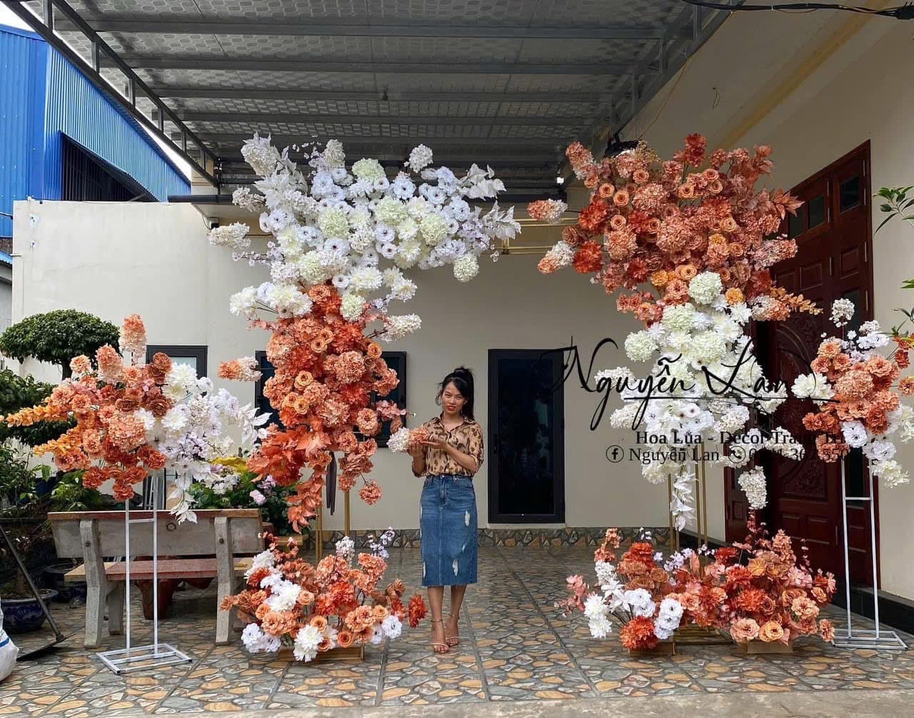 cổng cưới vuông tông nâu trắng - CC017