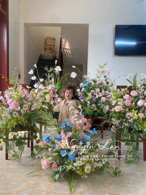 Khóm Chân Cổng Cafe - Nhà Hàng tông màu hồng nhạt - KCQ011