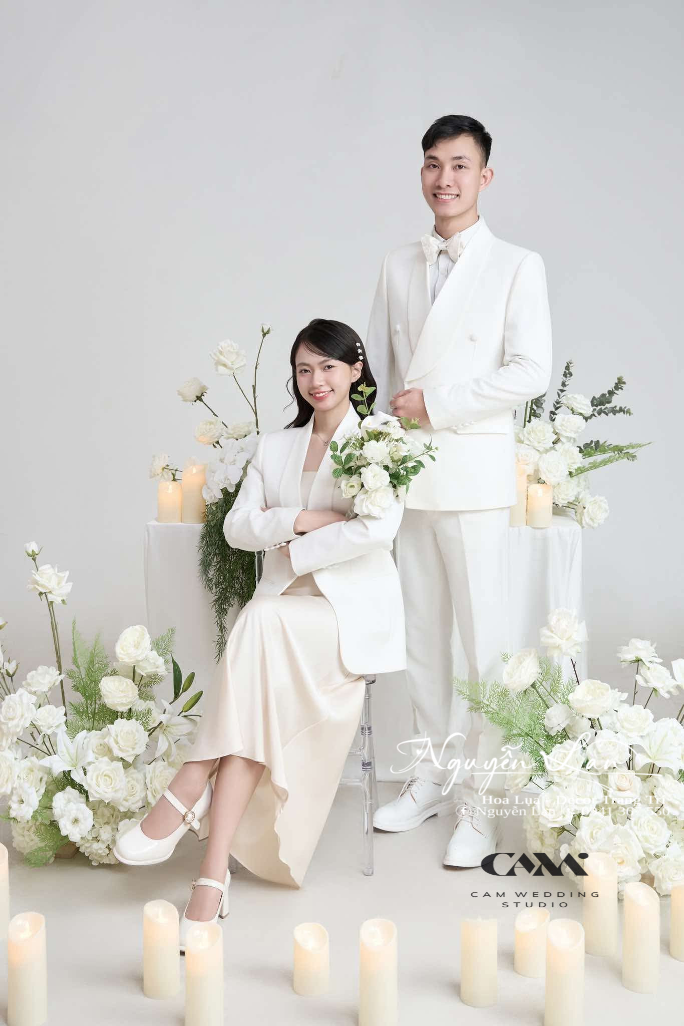 Khóm trắng để bàn - KCS009